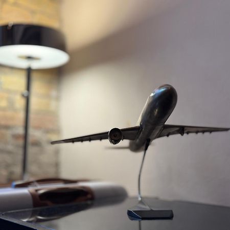 Aviator Loft Designer Apartment With Ac Near Opera And Basilica In Budapest Luaran gambar