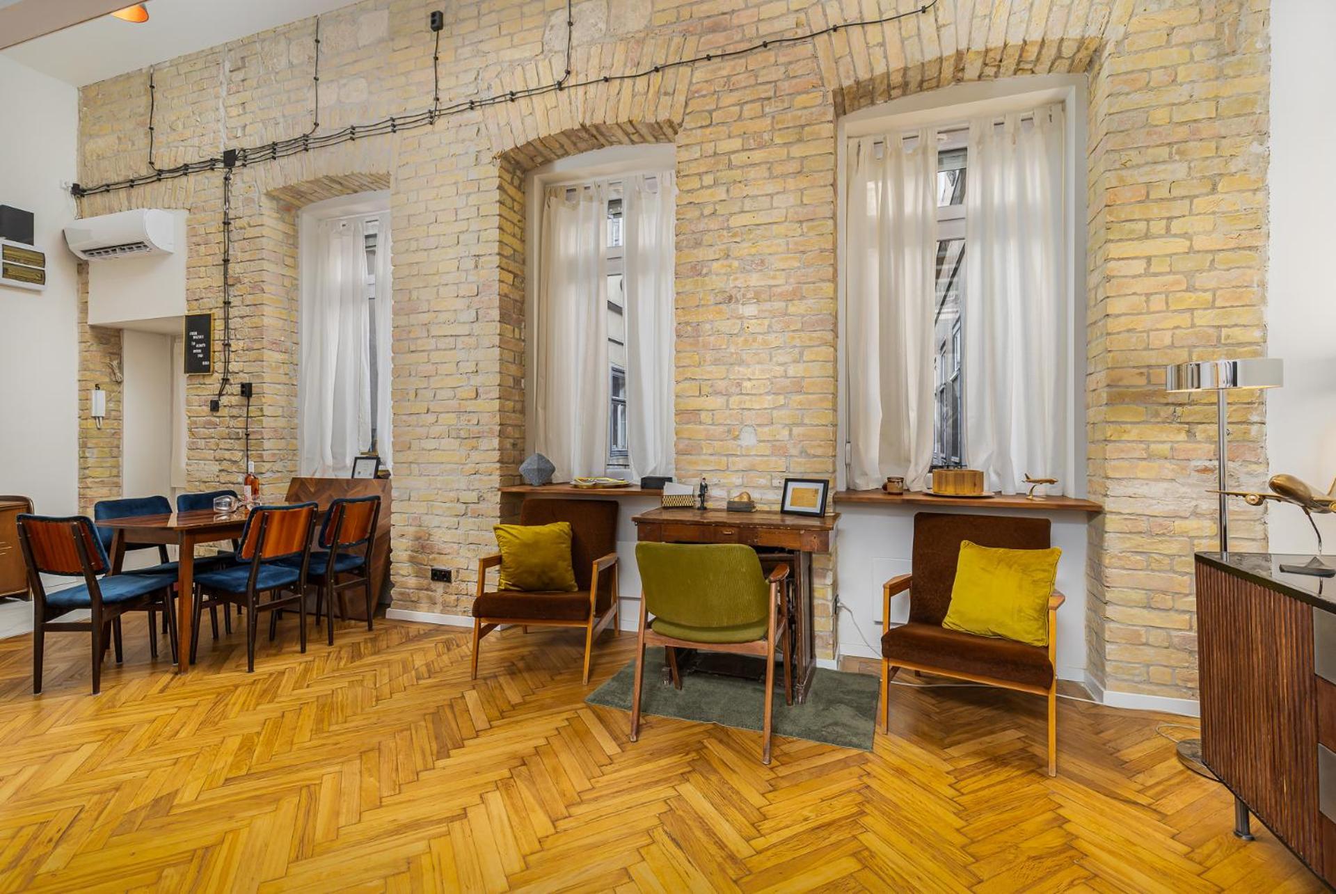 Aviator Loft Designer Apartment With Ac Near Opera And Basilica In Budapest Luaran gambar